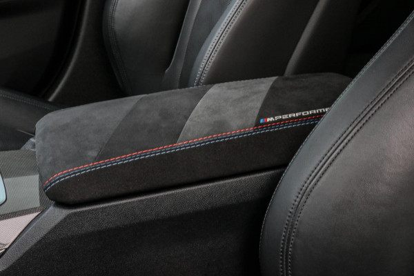 BMW 3 Serie M3 xDrive Competition - Laser - Harman Kardon - Carbon - Head Up - LCI - Memory - Dealer onderhouden - Driv. Ass. Pro