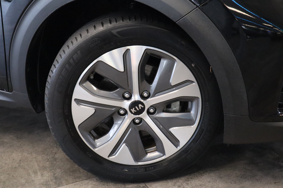 Kia e-Niro 64 kWh Leder Navigatie Adaptive-Cruise 24 maanden garantie mogelijk (*vraag naar de voorwaarden)