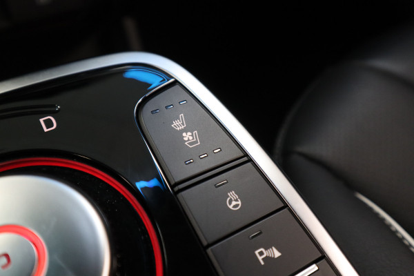 Kia e-Niro 64 kWh Leder Navigatie Adaptive-Cruise 24 maanden garantie mogelijk (*vraag naar de voorwaarden)