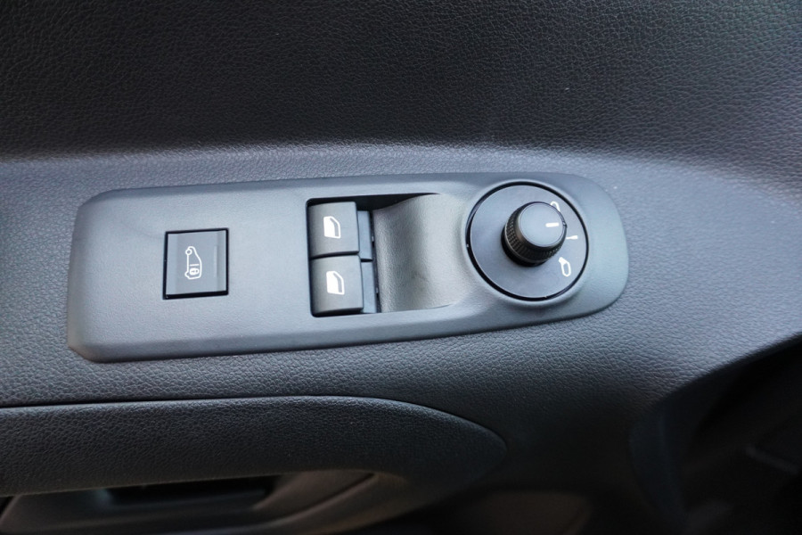 Peugeot Partner 1.5 BlueHDi 100PK S&S L1 nr. V021 | Airco | Cruise | Camera | Apple CP- Android
