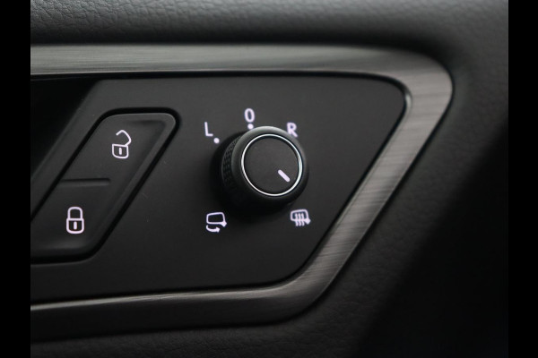 Volkswagen e-Golf | Warmtepomp | Stoelverwarming | Camera | Virtual Cockpit | Carplay | Full LED | Climate control | Bluetooth | Park Assist