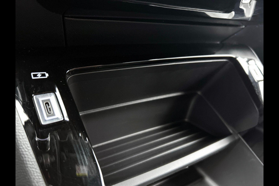 Peugeot 2008 1.2 100 NW MODEL | NAVI & CARPLAY | CAMERA