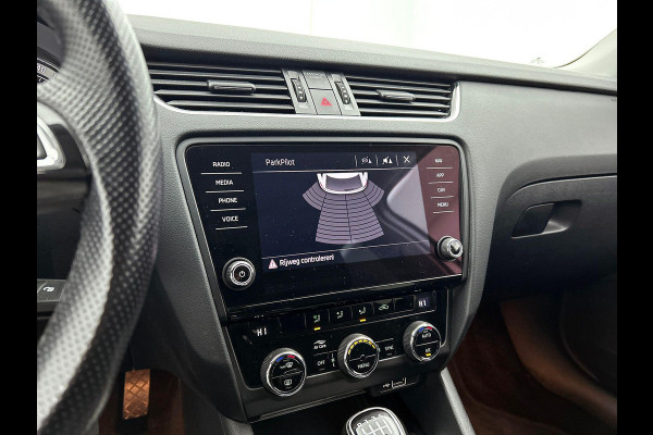 Škoda Octavia Combi 1.0 TSI 115Pk Ambition Business CARPLAY & NAVI | CLIMA | LMV