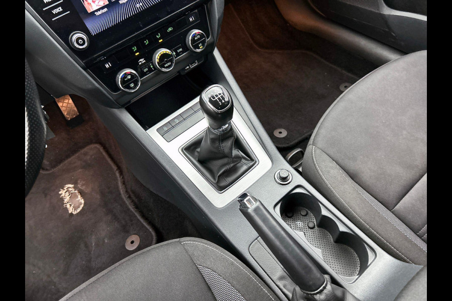 Škoda Octavia Combi 1.0 TSI 115Pk Ambition Business CARPLAY & NAVI | CLIMA | LMV