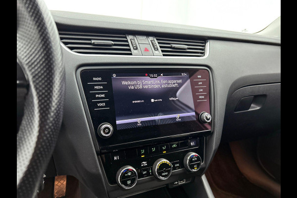 Škoda Octavia Combi 1.0 TSI 115Pk Ambition Business CARPLAY & NAVI | CLIMA | LMV