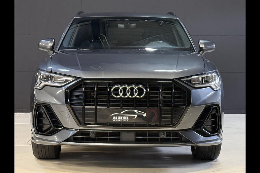 Audi Q3 45 TFSI e S edition | 1e Eigenaar | NAP | 2x S-line | Sfeerverlichting | Apple Carplay | Sportstoelen