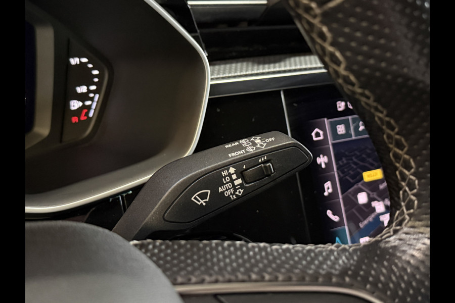 Audi Q3 45 TFSI e S edition | 1e Eigenaar | NAP | 2x S-line | Sfeerverlichting | Apple Carplay | Sportstoelen