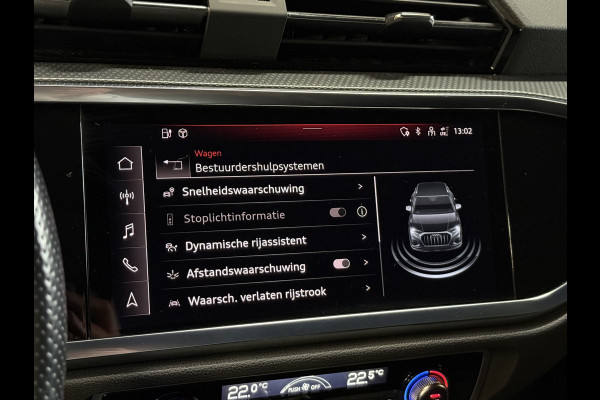 Audi Q3 45 TFSI e S edition | 1e Eigenaar | NAP | 2x S-line | Sfeerverlichting | Apple Carplay | Sportstoelen