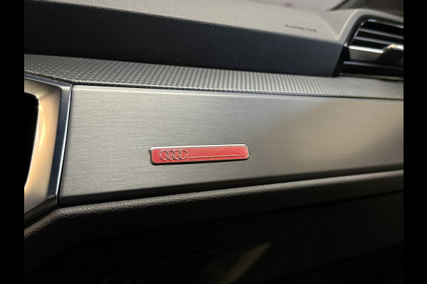 Audi Q3 45 TFSI e S edition | 1e Eigenaar | NAP | 2x S-line | Sfeerverlichting | Apple Carplay | Sportstoelen