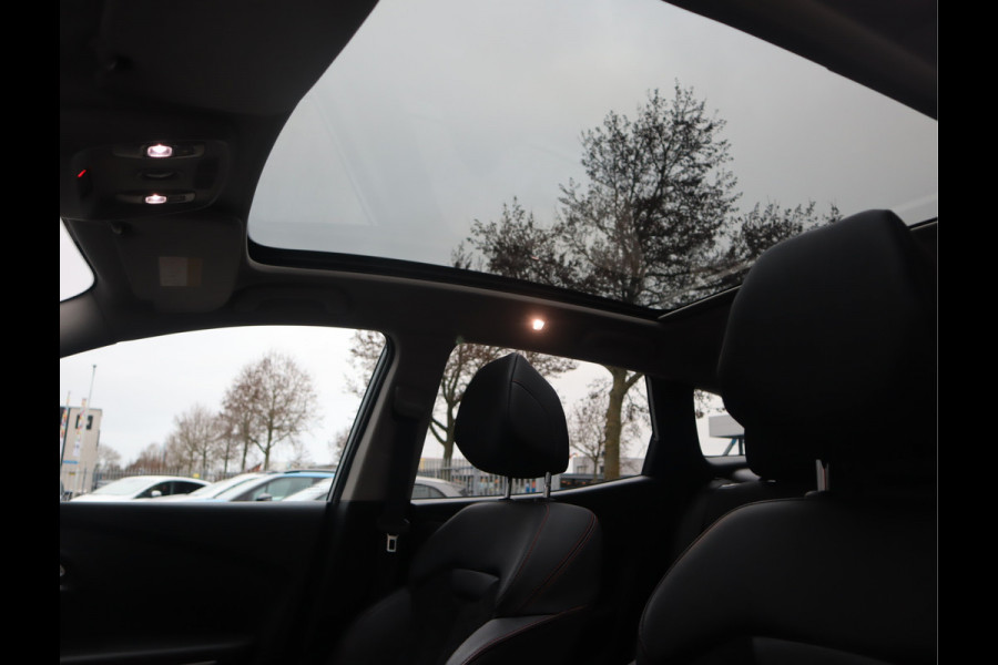 Renault Kadjar 1.3 TCe Black Edition / Panoramadak