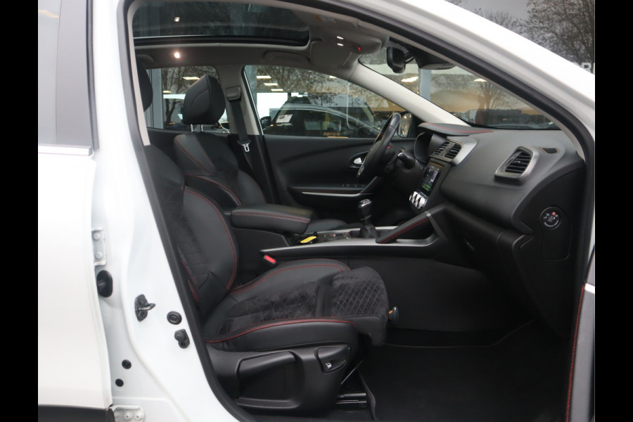 Renault Kadjar 1.3 TCe Black Edition / Panoramadak