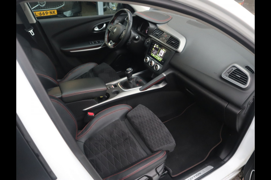 Renault Kadjar 1.3 TCe Black Edition / Panoramadak