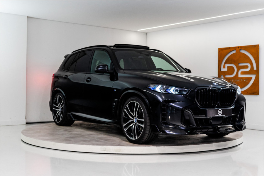 BMW X5 xDrive50e M-Sport 489PK | Bodykit | SkyLounge | Harman/Kardon | Individual | Drive Pro | VOL! 12 MND Garantie