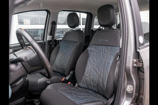 Fiat Panda 1.0 Hybrid Cross Launch Edition | Climate Control | Parkeersensoren |