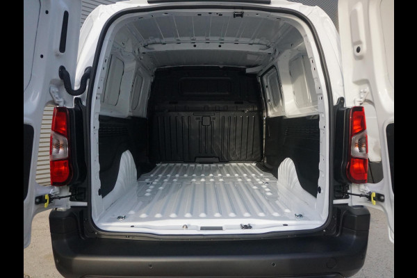 Peugeot e-Partner L2 50 kWh | 0% rente | camera | Apple Carplay | laadruimtebetimmering | ECO LED koplampen | Comfort stoel | rijklaarprijs