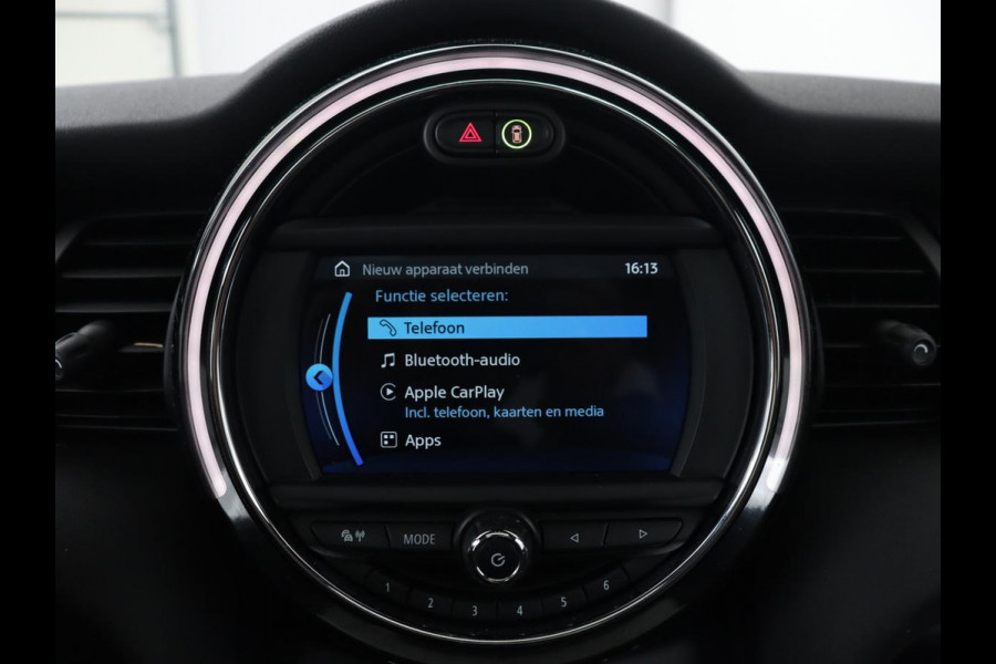 MINI Electric Edition Greenwich 33 kWh | Panoramadak | Stoelverwarming | Carplay | Navigatie | Camera | Full LED | Sportstoelen | Keyless | Climate control