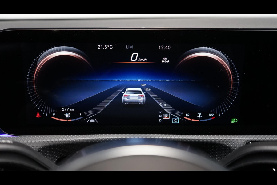 Mercedes-Benz A-Klasse A200 AMG AUTOMAAT-AMBIANCE-CAMERA-CLIMA-KEYLESS-LED-MBUX-NAVIGATIE