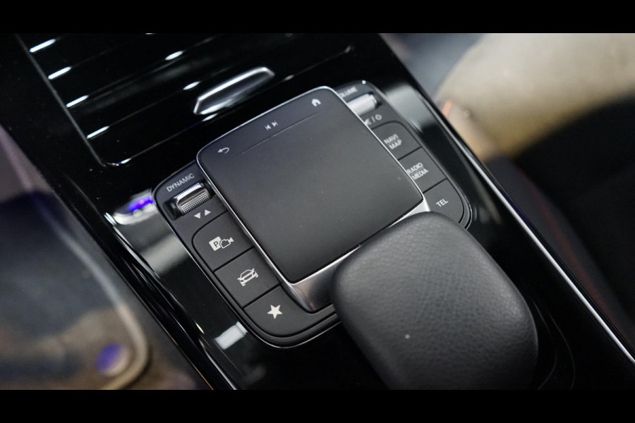 Mercedes-Benz A-Klasse A200 AMG AUTOMAAT-AMBIANCE-CAMERA-CLIMA-KEYLESS-LED-MBUX-NAVIGATIE