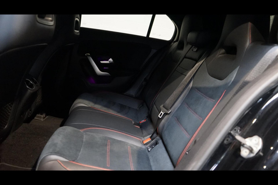 Mercedes-Benz A-Klasse A200 AMG AUTOMAAT-AMBIANCE-CAMERA-CLIMA-KEYLESS-LED-MBUX-NAVIGATIE