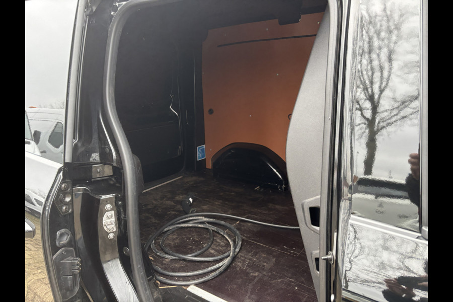 Renault Kangoo E-Tech Extra 22 kW 44 kWh | Parkeer Camera | Apple Carplay | Stoel Verwarming | Cruise