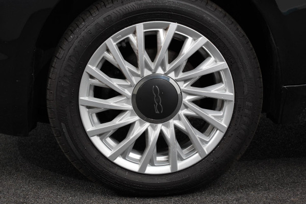 Fiat 500C 1.0 70pk MHEV Lounge Plus | Navigatie | Apple Carplay/Android Auto | Parkeersensor achter | Cruise Control | Climatronic | Start/Stop systeem