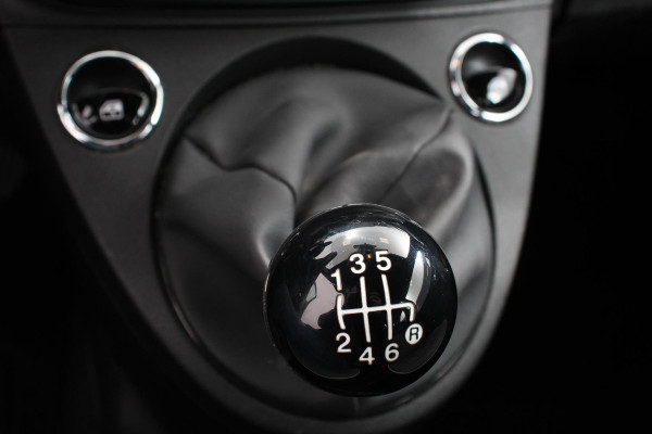 Fiat 500C 1.0 70pk MHEV Lounge Plus | Navigatie | Apple Carplay/Android Auto | Parkeersensor achter | Cruise Control | Climatronic | Start/Stop systeem