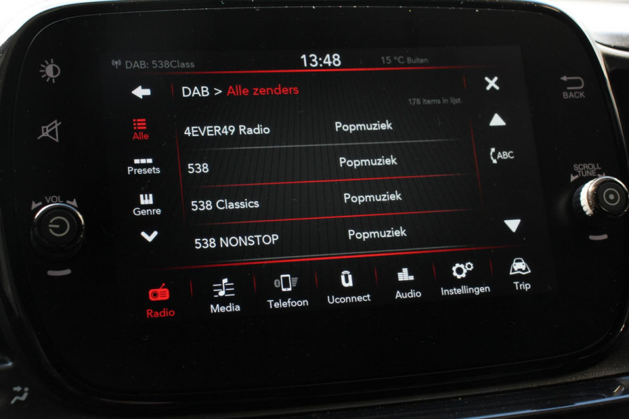 Fiat 500C 1.0 70pk MHEV Lounge Plus | Navigatie | Apple Carplay/Android Auto | Parkeersensor achter | Cruise Control | Climatronic | Start/Stop systeem