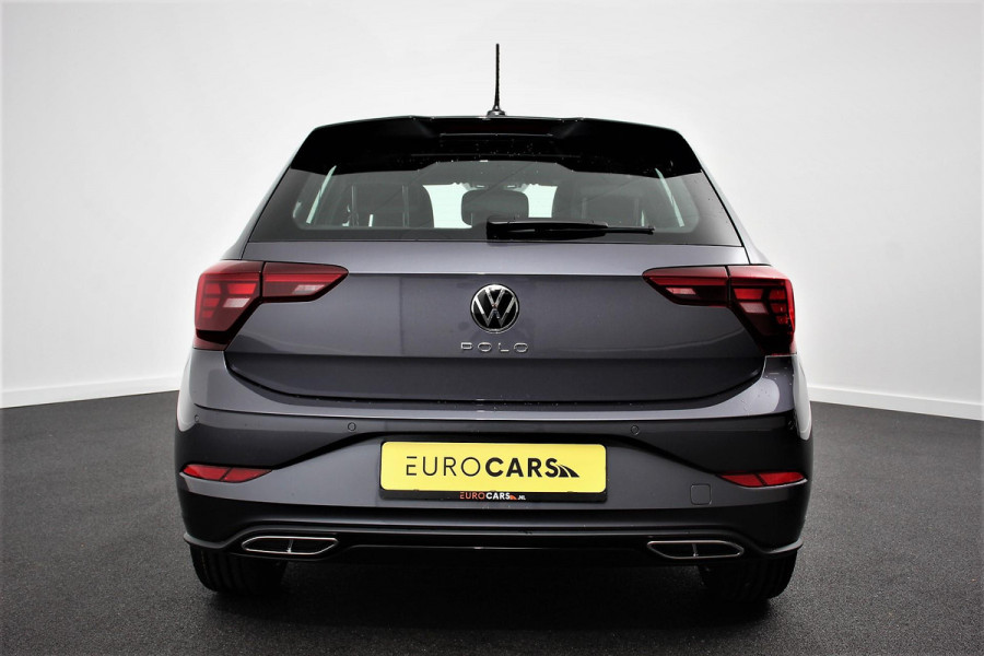 Volkswagen Polo 1.0 TSI DSG R-Line Panorama dak Camera 17" Lichtmetalen Velgen Navigatie Apple Carplay / Android Auto Climate Control