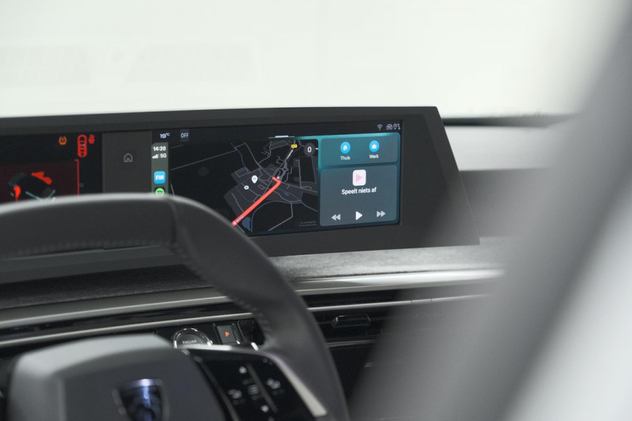 Peugeot 3008 136 Hybrid e-DCS6 Allure | Stoelverwarming | Camera | Apple Carplay