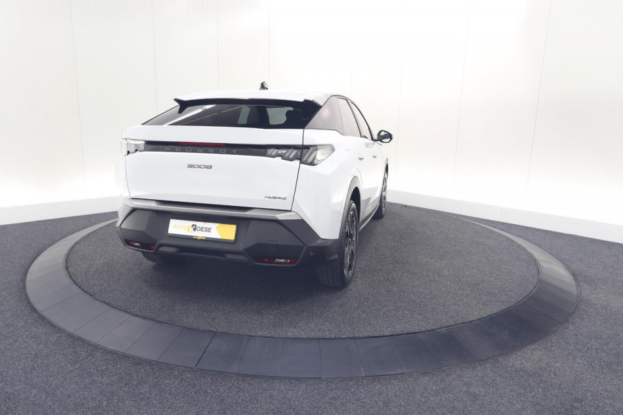 Peugeot 3008 136 Hybrid e-DCS6 Allure | Stoelverwarming | Camera | Apple Carplay
