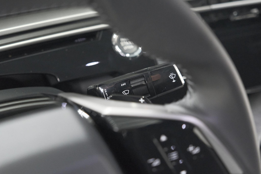 Peugeot 3008 136 Hybrid e-DCS6 Allure | Stoelverwarming | Camera | Apple Carplay