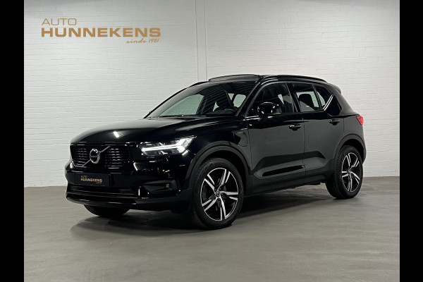 Volvo XC40 T5 Plug-in hybrid R-design Trekhaak | Adaptive Cruise | Open dak | Stoel-/stuurverwarming | Achteruitrij camera | Carplay