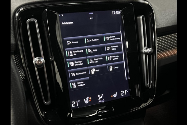 Volvo XC40 T5 Plug-in hybrid R-design Trekhaak | Adaptive Cruise | Open dak | Stoel-/stuurverwarming | Achteruitrij camera | Carplay