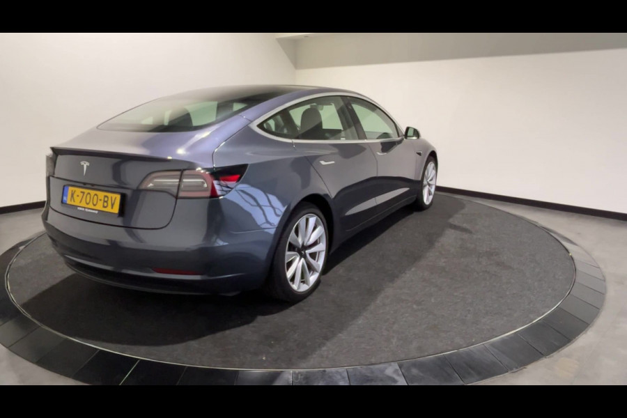 Tesla Model 3 Standard RWD Plus 60 kWh 19'' Velgen | € 16.500,00 netto