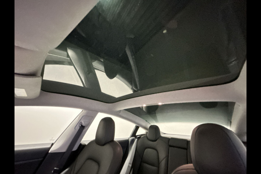 Tesla Model 3 Standard RWD Plus 60 kWh 19'' Velgen | € 16.500,00 netto