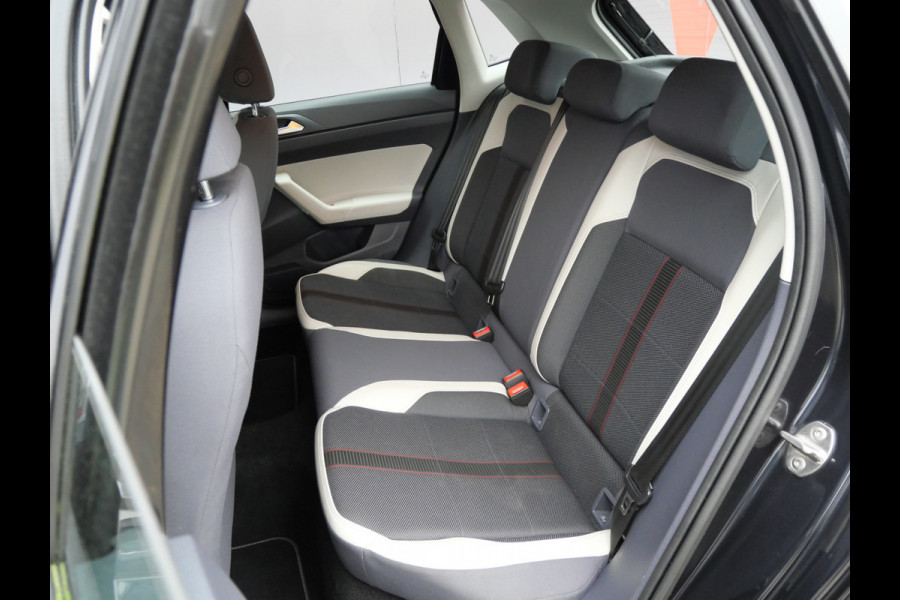 Volkswagen Polo 1.0 TSI BEATS | A.C.C | CARPLAY | ALL-SEASON | NL-AUTO | APK 12-2026!!