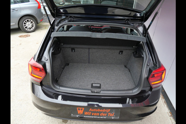 Volkswagen Polo 1.0 TSI BEATS | A.C.C | CARPLAY | ALL-SEASON | NL-AUTO | APK 12-2026!!