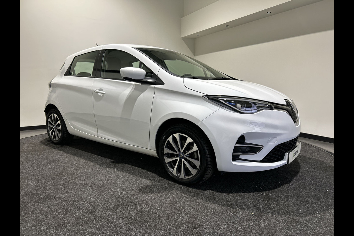Renault ZOE R135 Zen 52 kWh Parkeersensoren voor en achter | Parkeer Camera Soh (batterijcheck) Waarde 95,7 %!