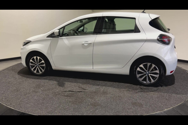 Renault ZOE R135 Zen 52 kWh Parkeersensoren voor en achter | Parkeer Camera Soh (batterijcheck) Waarde 95,7 %!