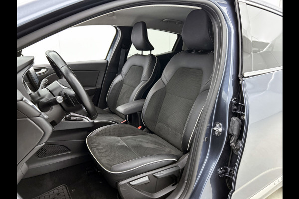 Renault Clio 1.3 TCe line(Goed OnderH, Camera, Trekhaak, Carplay, Climate Con, Navi, Etc)