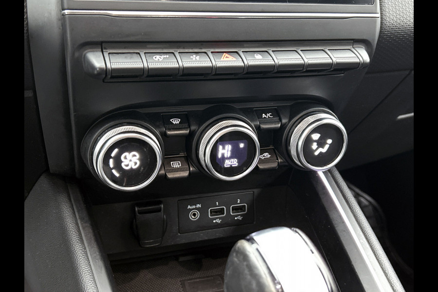 Renault Clio 1.3 TCe line(Goed OnderH, Camera, Trekhaak, Carplay, Climate Con, Navi, Etc)