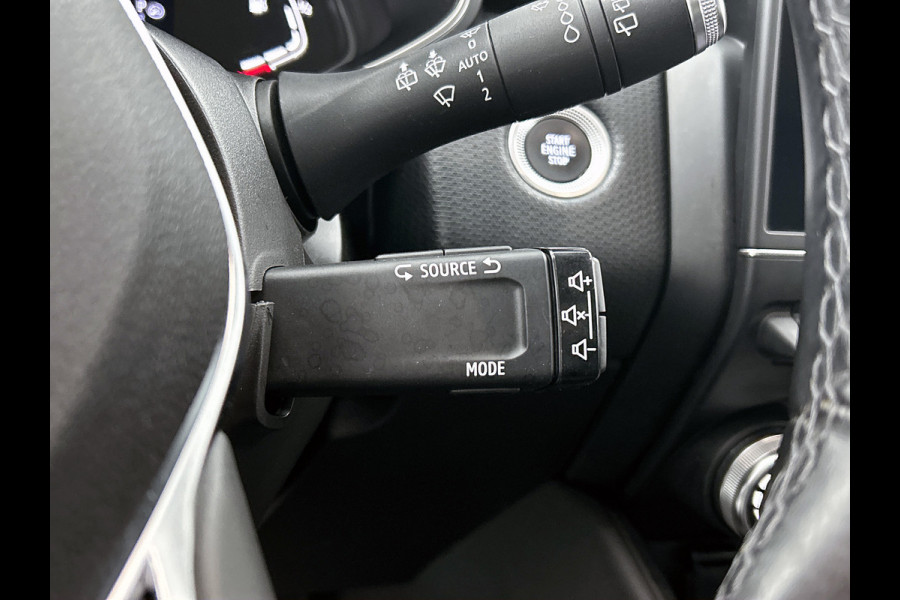 Renault Clio 1.3 TCe line(Goed OnderH, Camera, Trekhaak, Carplay, Climate Con, Navi, Etc)