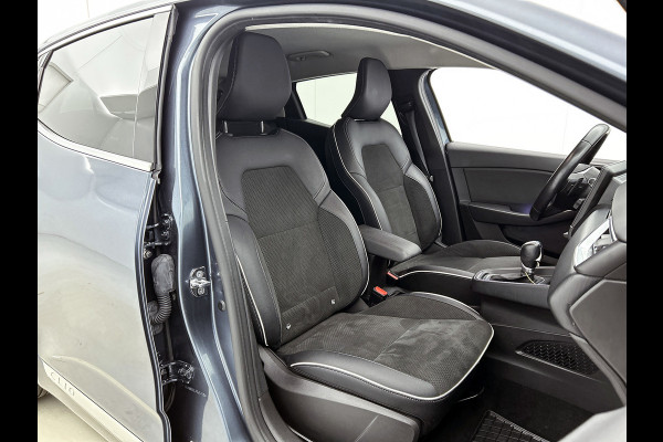 Renault Clio 1.3 TCe line(Goed OnderH, Camera, Trekhaak, Carplay, Climate Con, Navi, Etc)