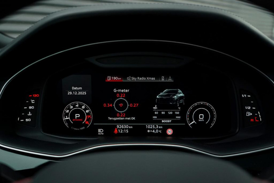 Audi Q8 4.0 TFSI RS Q8 quattro / NL Auto / Pano / Keramisch / Performance / Stoelklima