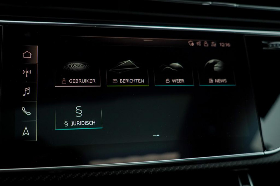 Audi Q8 4.0 TFSI RS Q8 quattro / NL Auto / Pano / Keramisch / Performance / Stoelklima