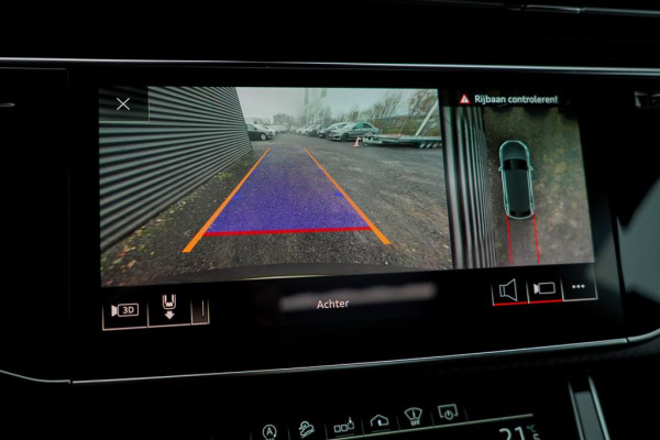 Audi Q8 4.0 TFSI RS Q8 quattro / NL Auto / Pano / Keramisch / Performance / Stoelklima