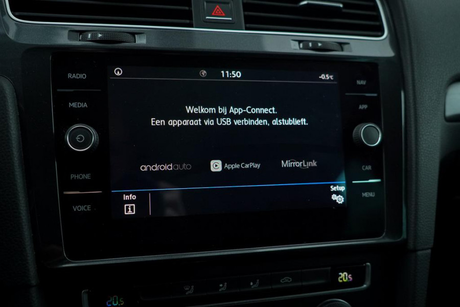 Volkswagen Golf Variant 1.0 TSI Comfortline / Navi / Incl BTW / Carplay / NL Auto