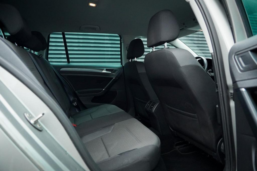 Volkswagen Golf Variant 1.0 TSI Comfortline / Navi / Incl BTW / Carplay / NL Auto