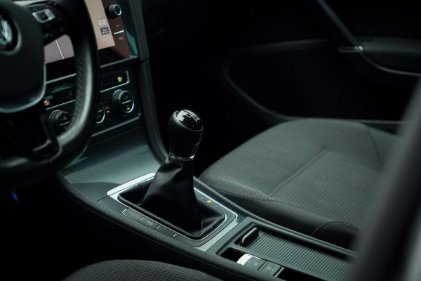 Volkswagen Golf Variant 1.0 TSI Comfortline / Navi / Incl BTW / Carplay / NL Auto