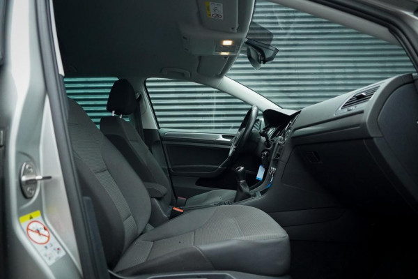 Volkswagen Golf Variant 1.0 TSI Comfortline / Navi / Incl BTW / Carplay / NL Auto